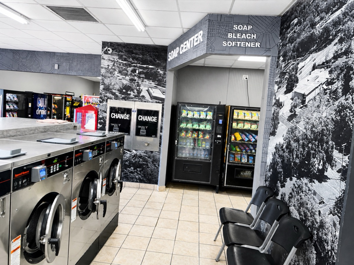 World O' Suds Coin Laundry, 430 E Main St Apopka FL — soap and laundry supply center on the main floor